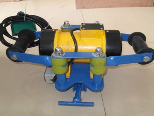 電動(dòng)筑爐機(jī)的使用方法